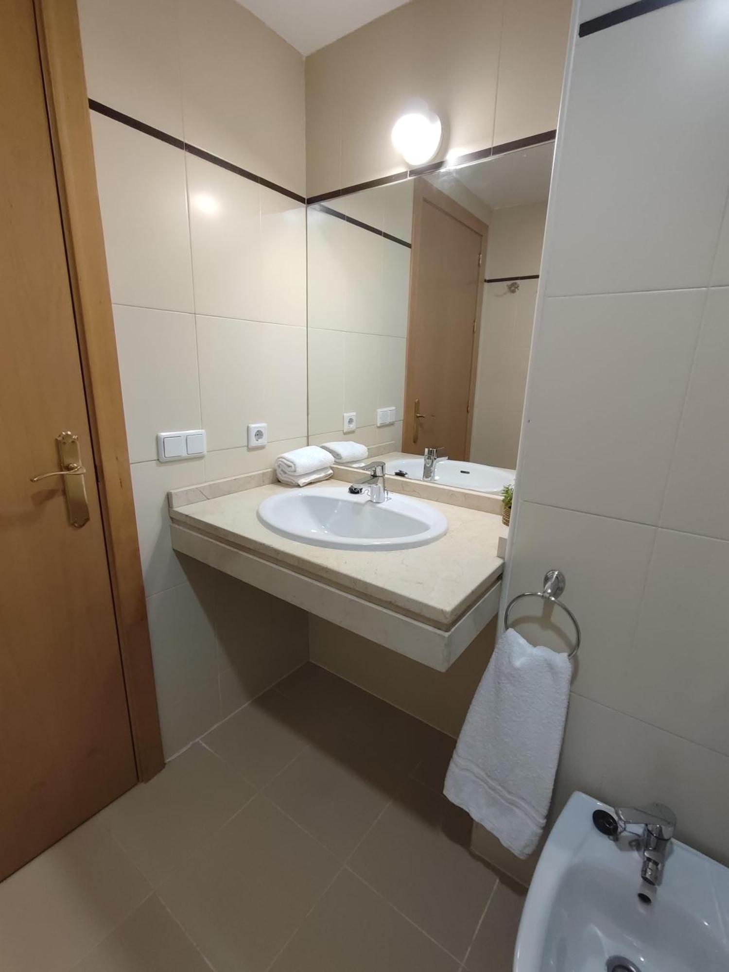 Apartamento En Sevilla Con Piscina Y Parking La Algaba Eksteriør billede